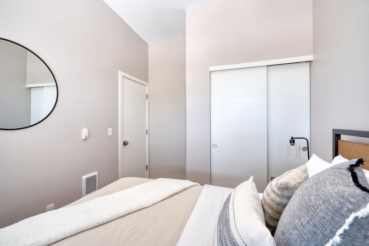 Residence image 4