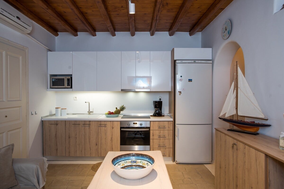 Residence image 3