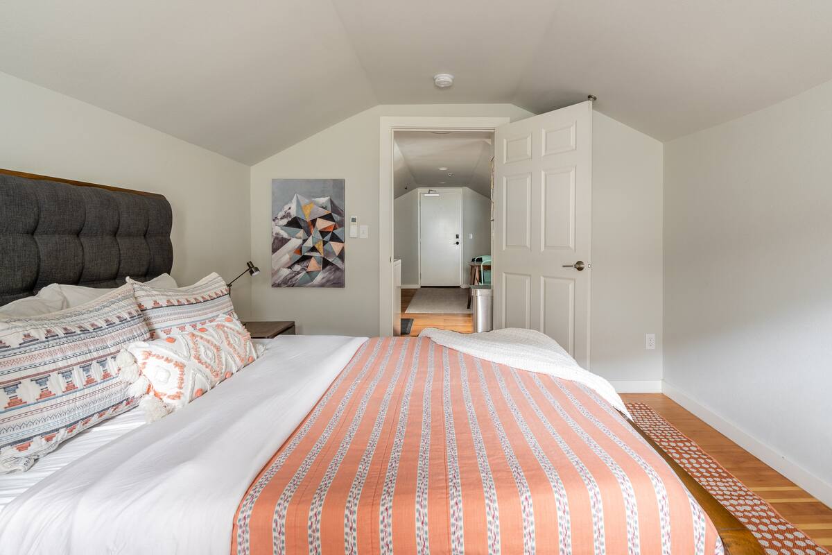Residence image 1