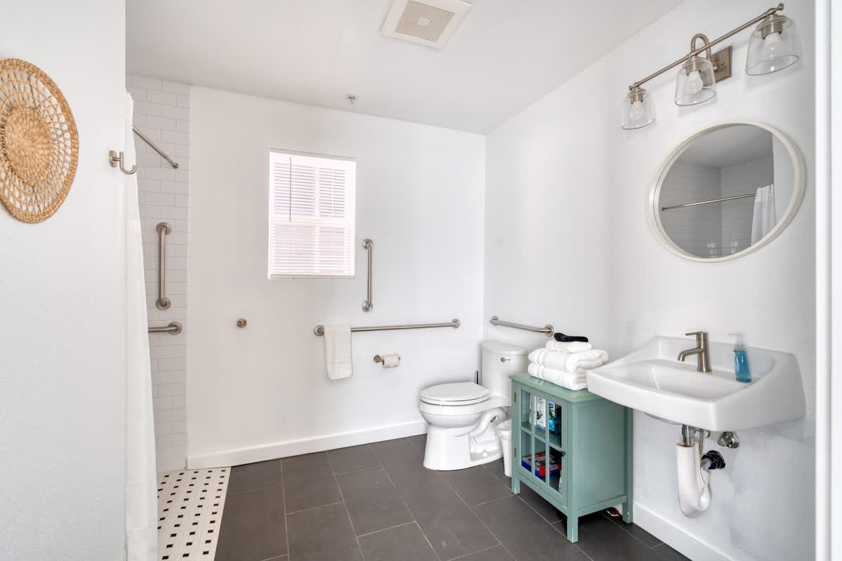Residence image 3