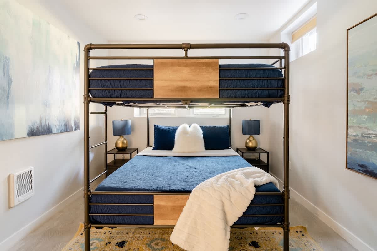 Residence image 3