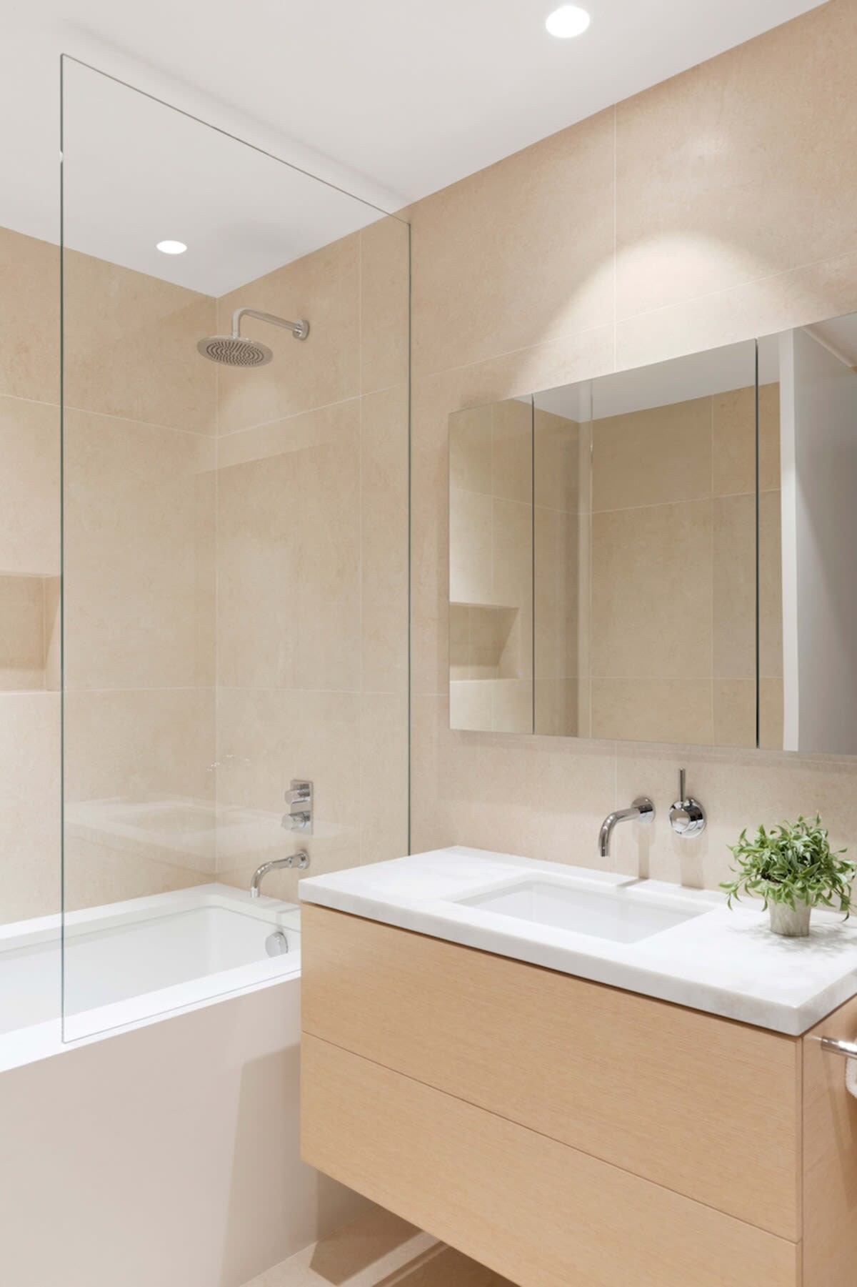 Residence image 3