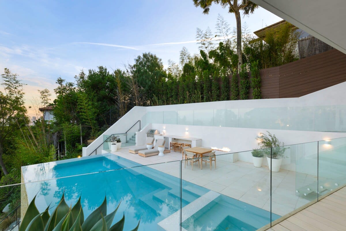 Where the city falls away and the horizon takes over in Beverly Hills, CA