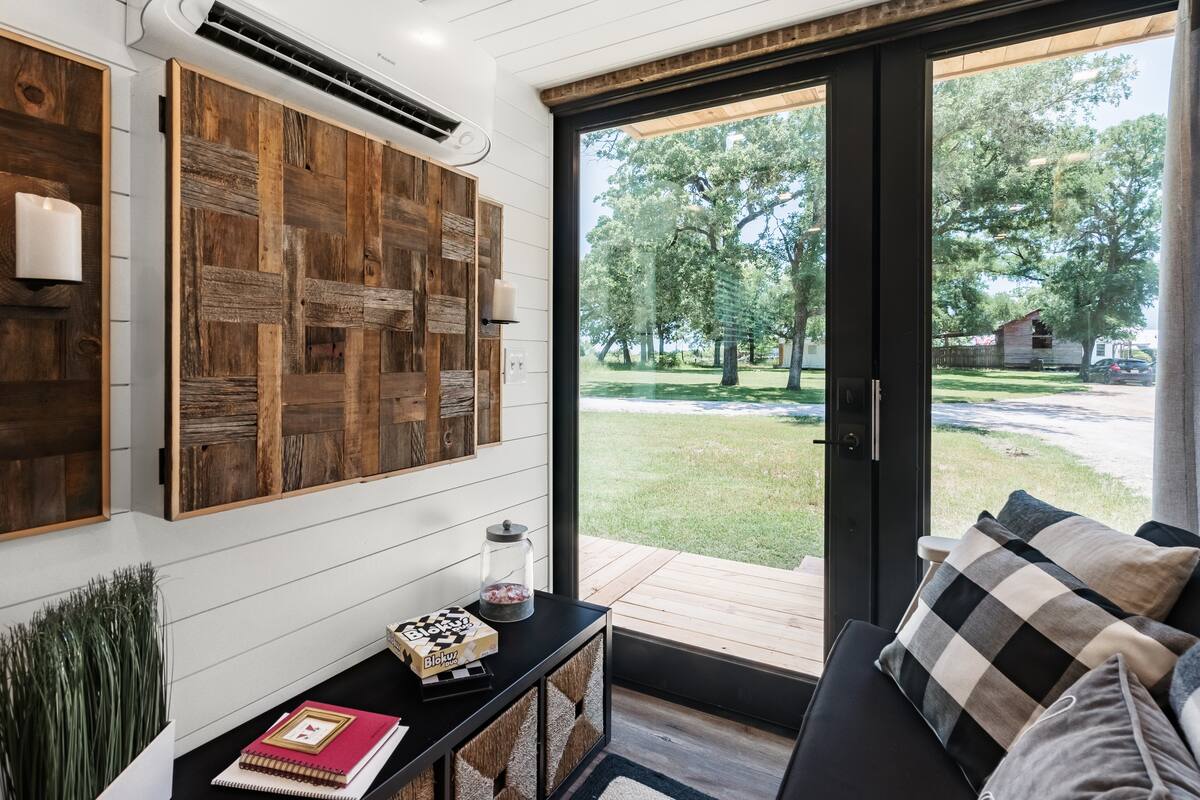 Uncover serenity in Waco’s elegantly crafted Tiny Home retreat in Waco, TX