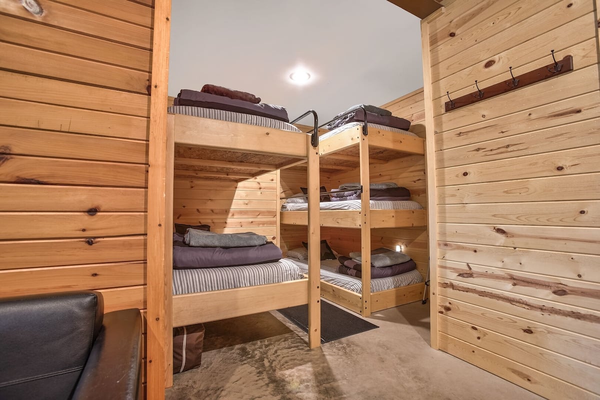 5 Bunk Beds