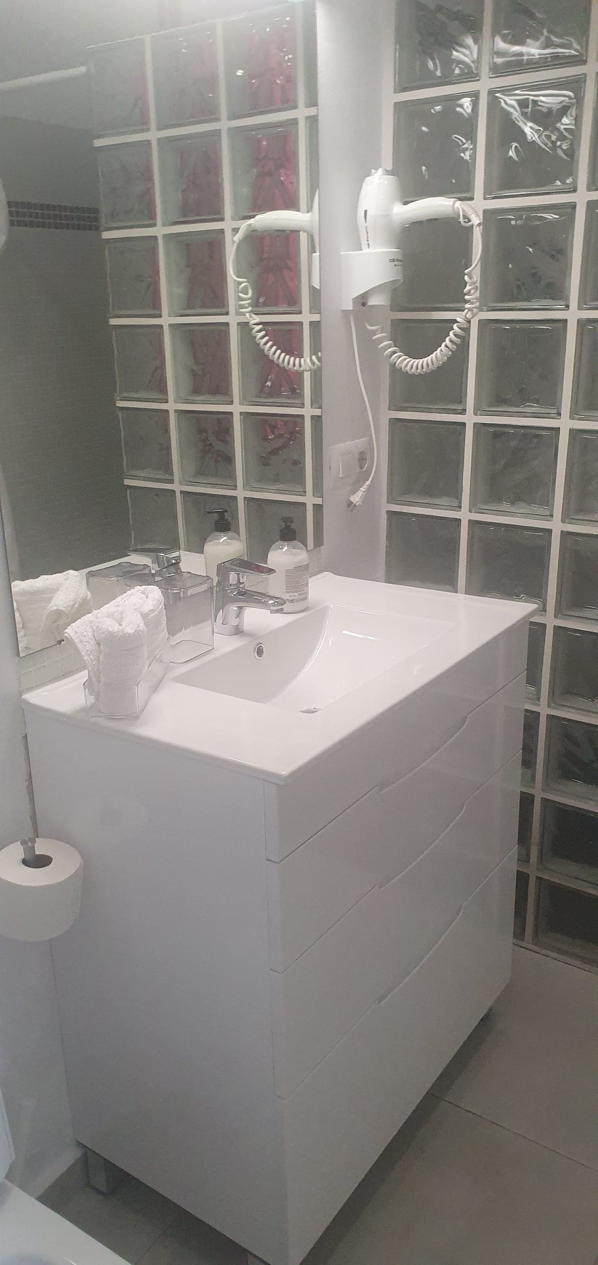 Residence image 1