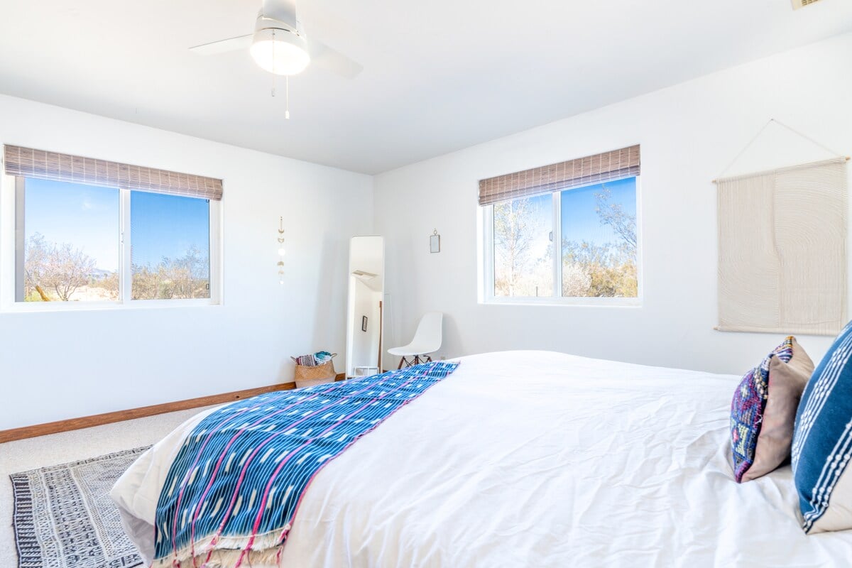 The Moonsong: Joshua Tree - Hot Tub & Yoga Studio image 18