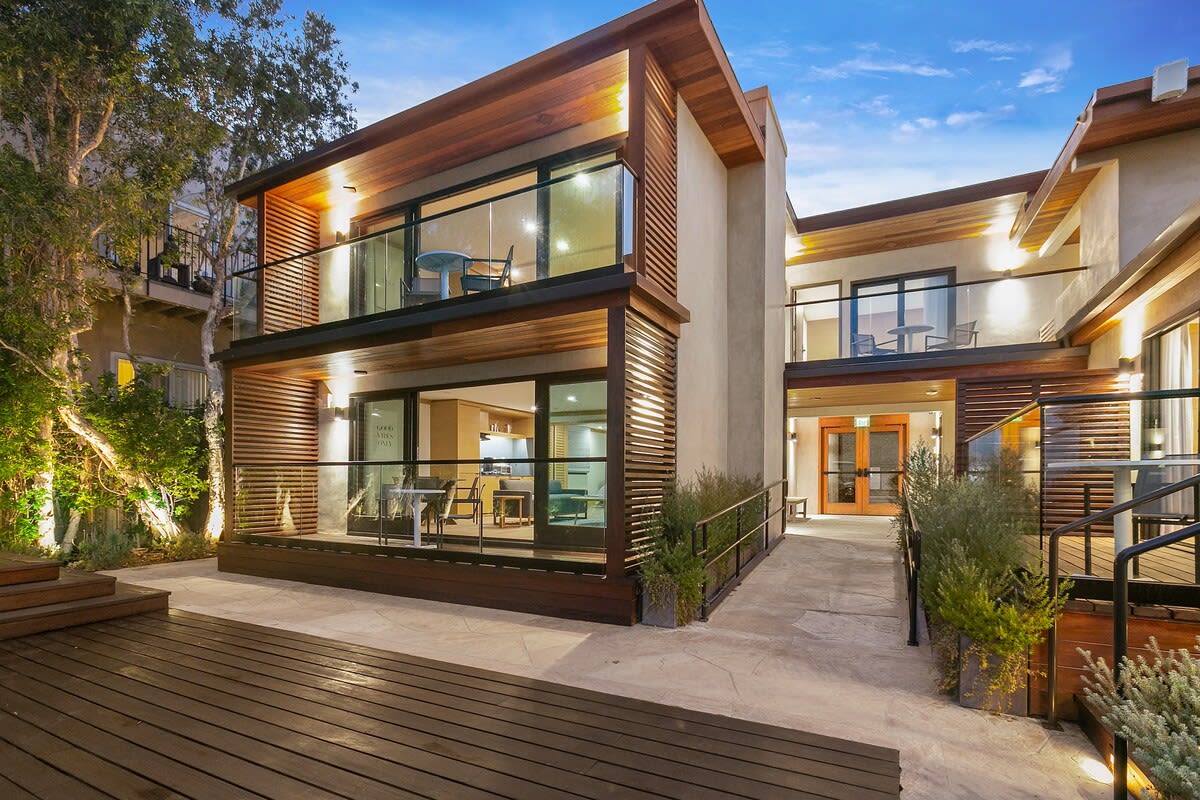 Residence image 2