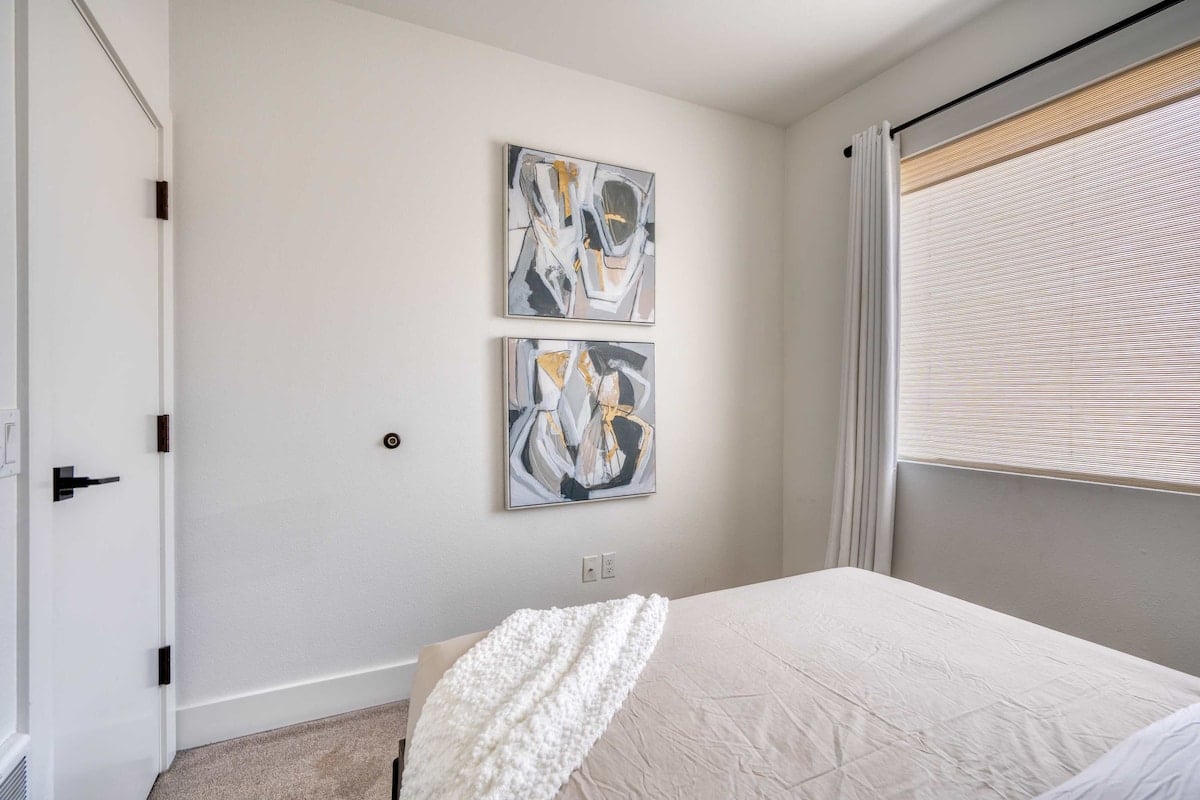 Alberta Arts - 2BR - Walk to Food, Shops, & Art image 20