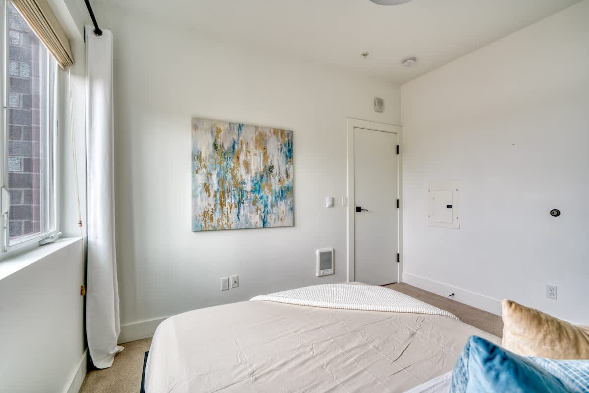 Residence image 3