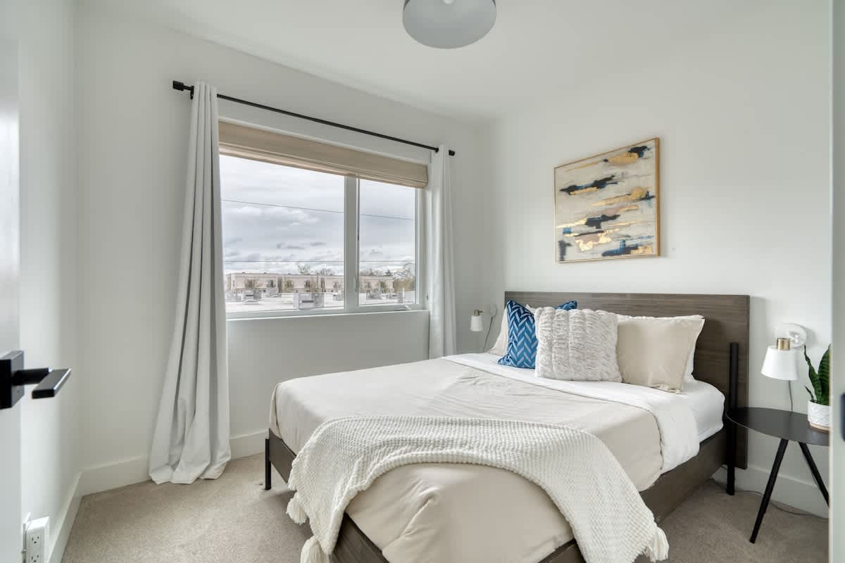 Residence image 1