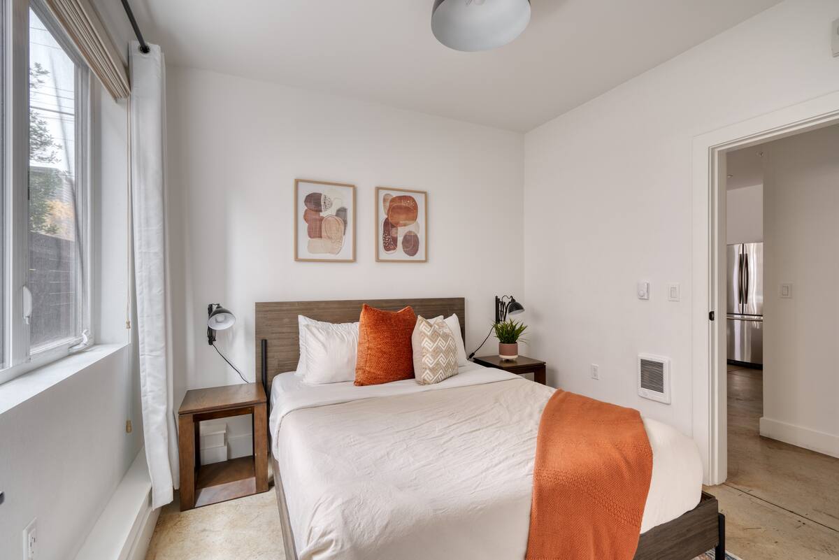 Residence image 3
