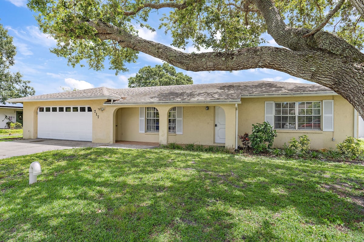 Dean Ave is the perfect Florida getaway!