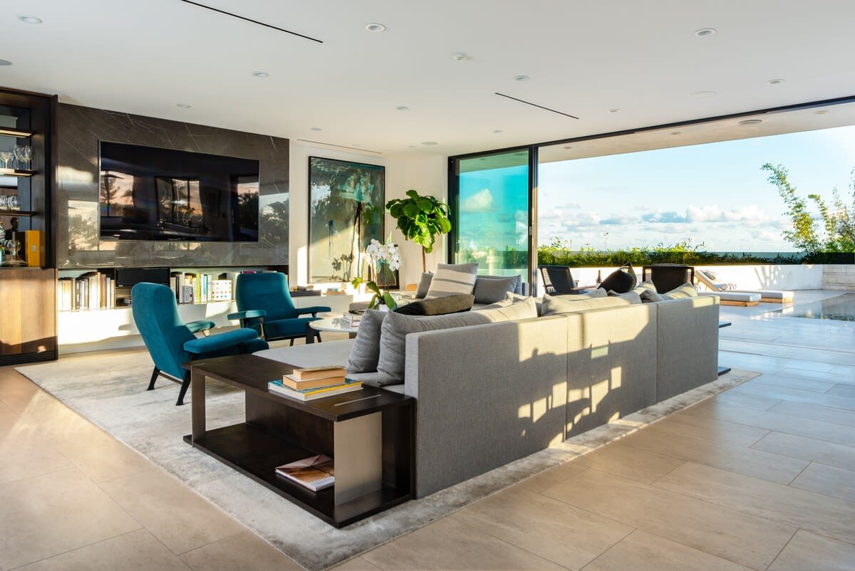 Residence image 1