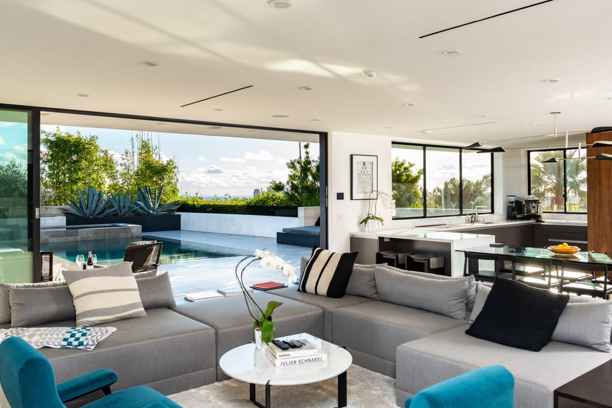 Residence image 4