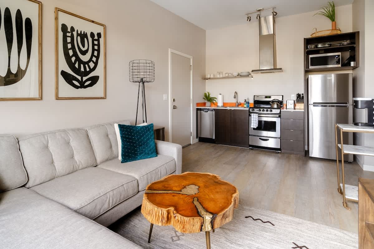 Residence image 3