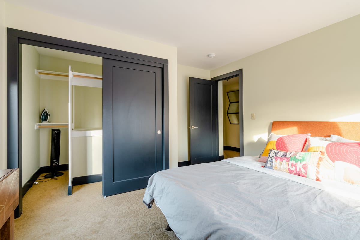 Residence image 3