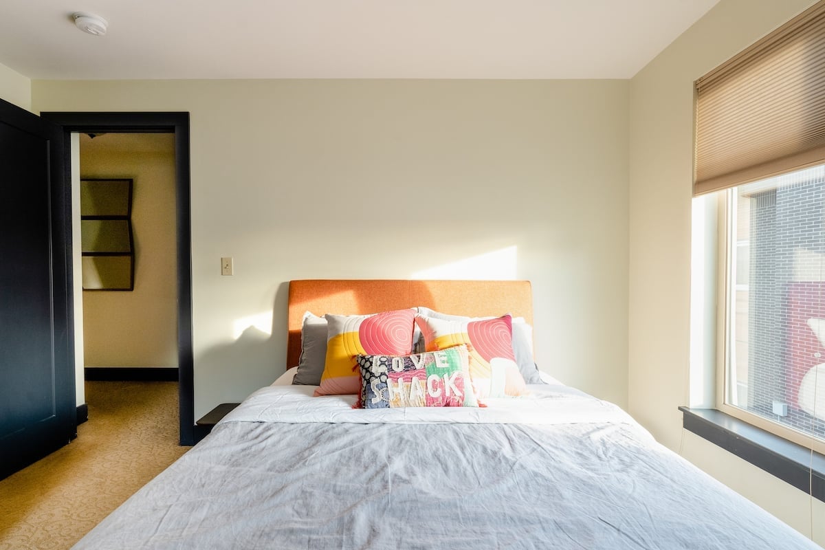 Residence image 2