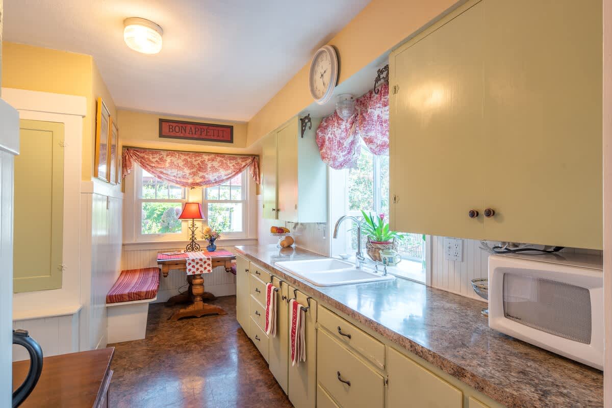 Residence image 1