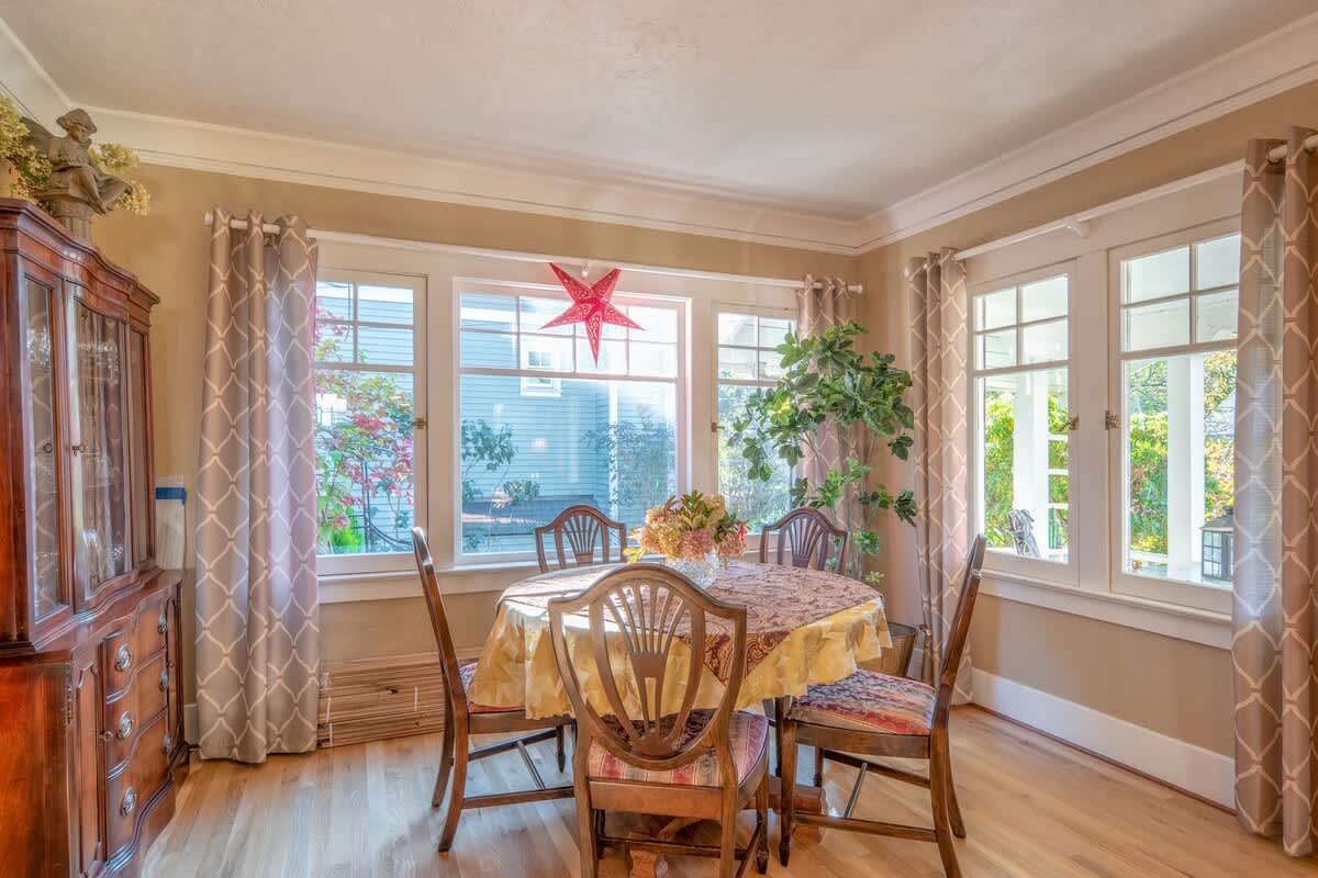 Residence image 6
