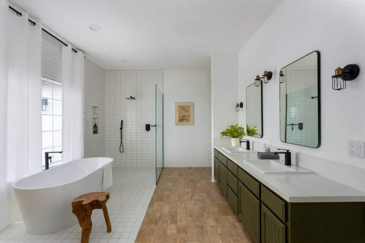 Residence image 3