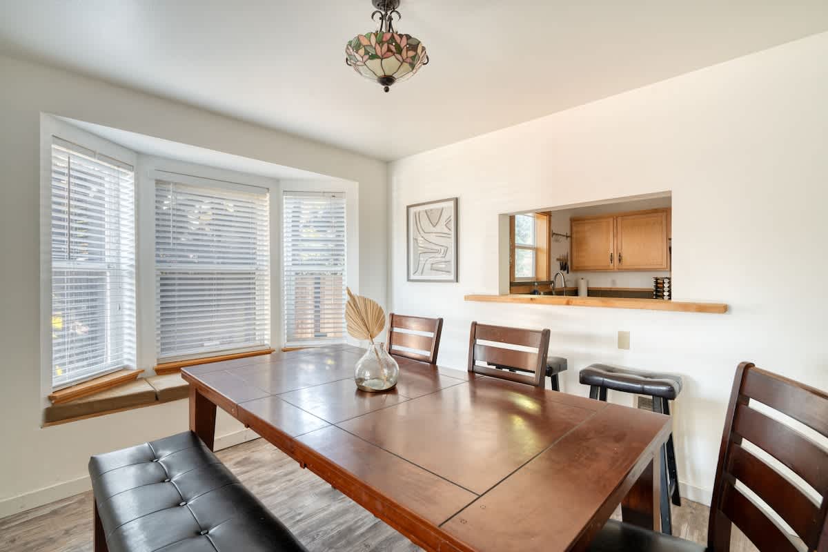Residence image 3