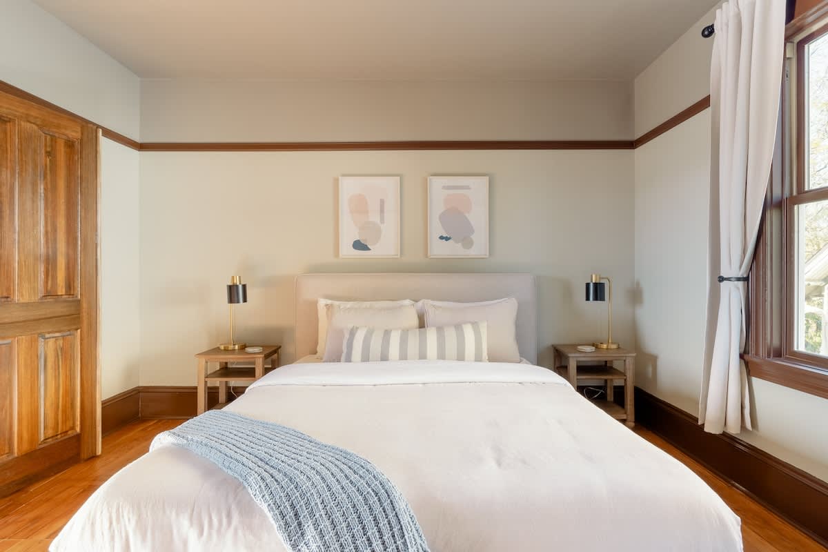 Residence image 2