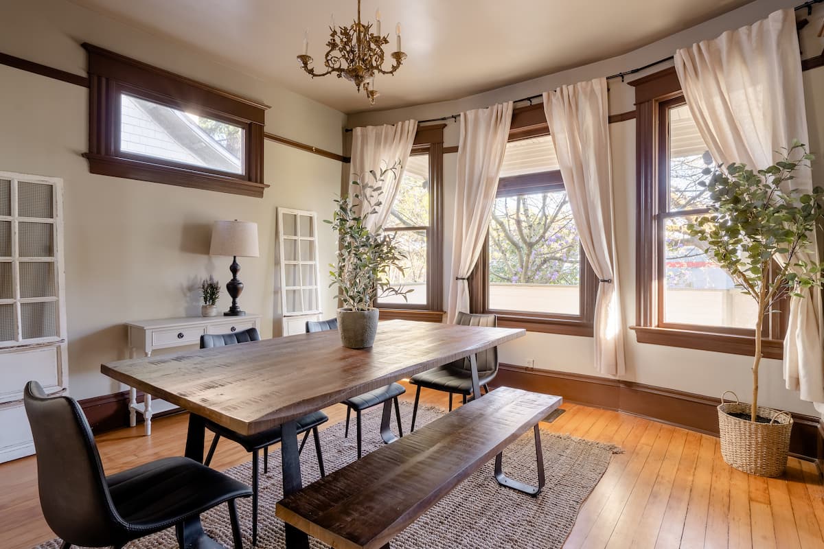 Three bedrooms of heritage and ease in Portland in Portland, OR