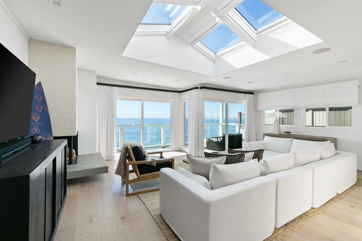 Residence image 3