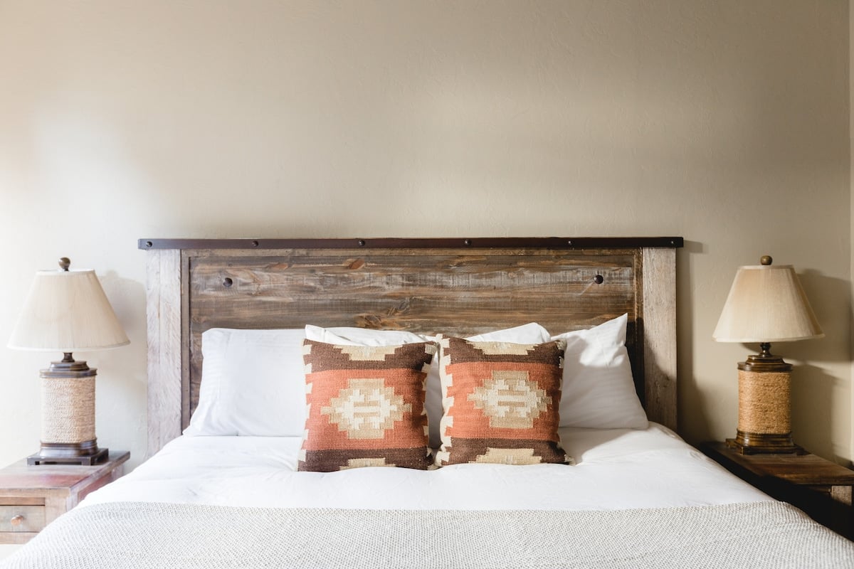Bedroom 2 - King bed.