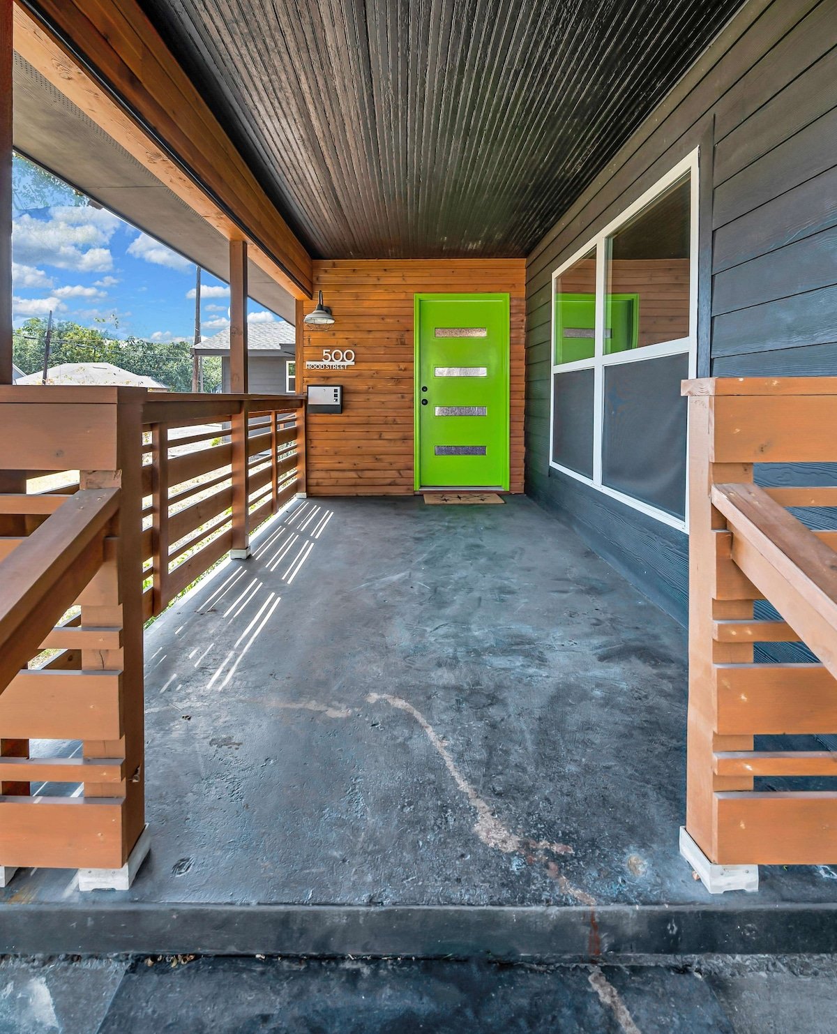 The Mod Poppy | Large 5BR | 10 Mins to Waco Sights image 53