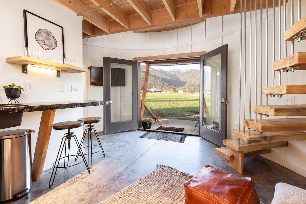 Residence image 3