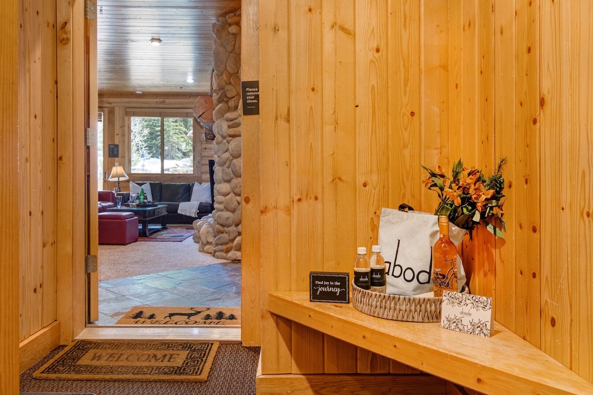 Abode at Black Bear #107 | Enviable Deer Valley Location image 35
