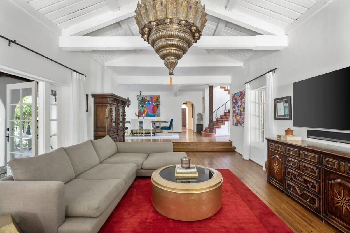 Residence image 4