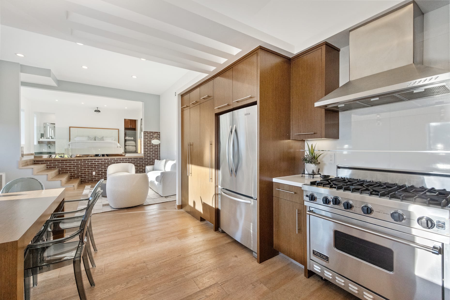 Residence image 2