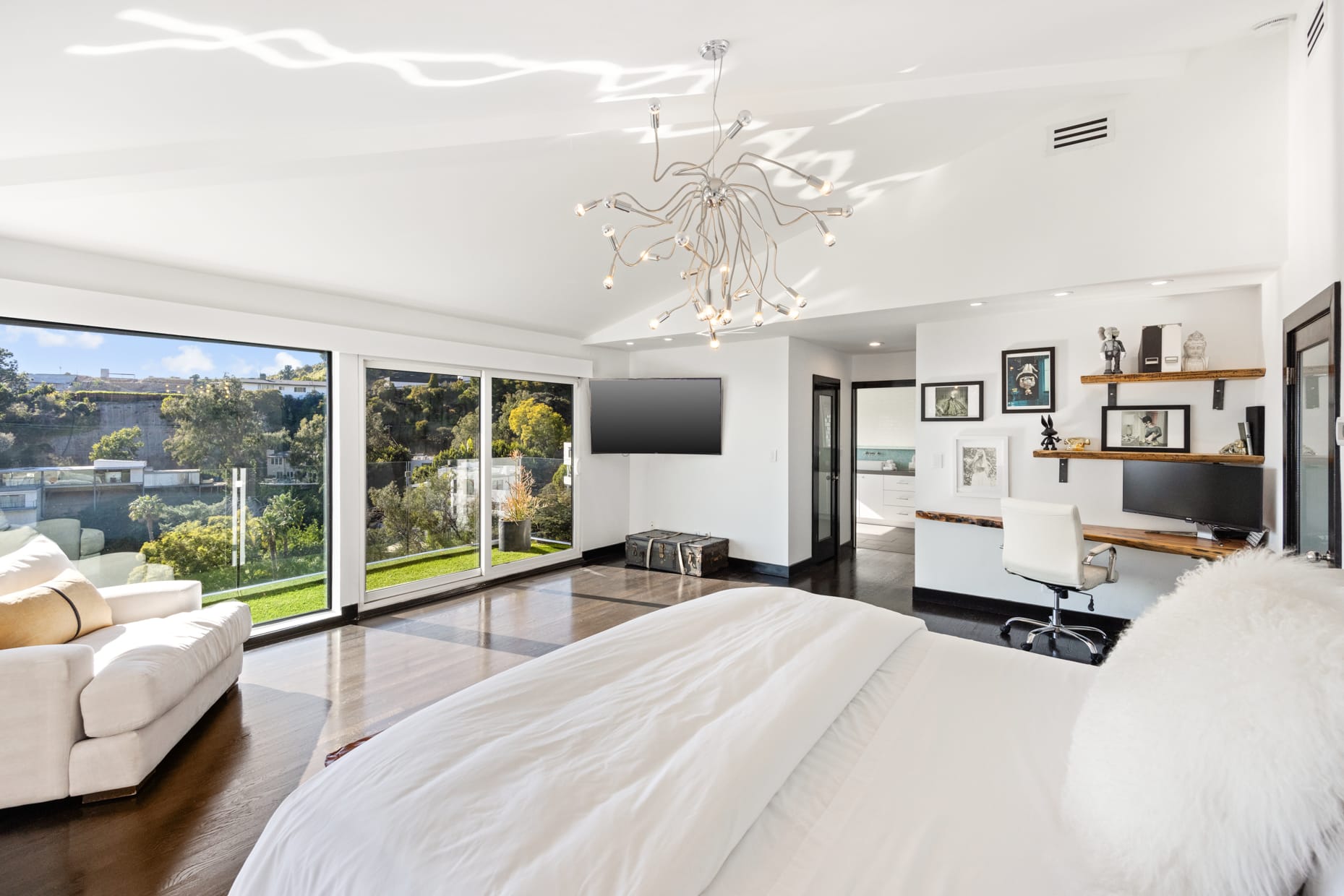 Residence image 5