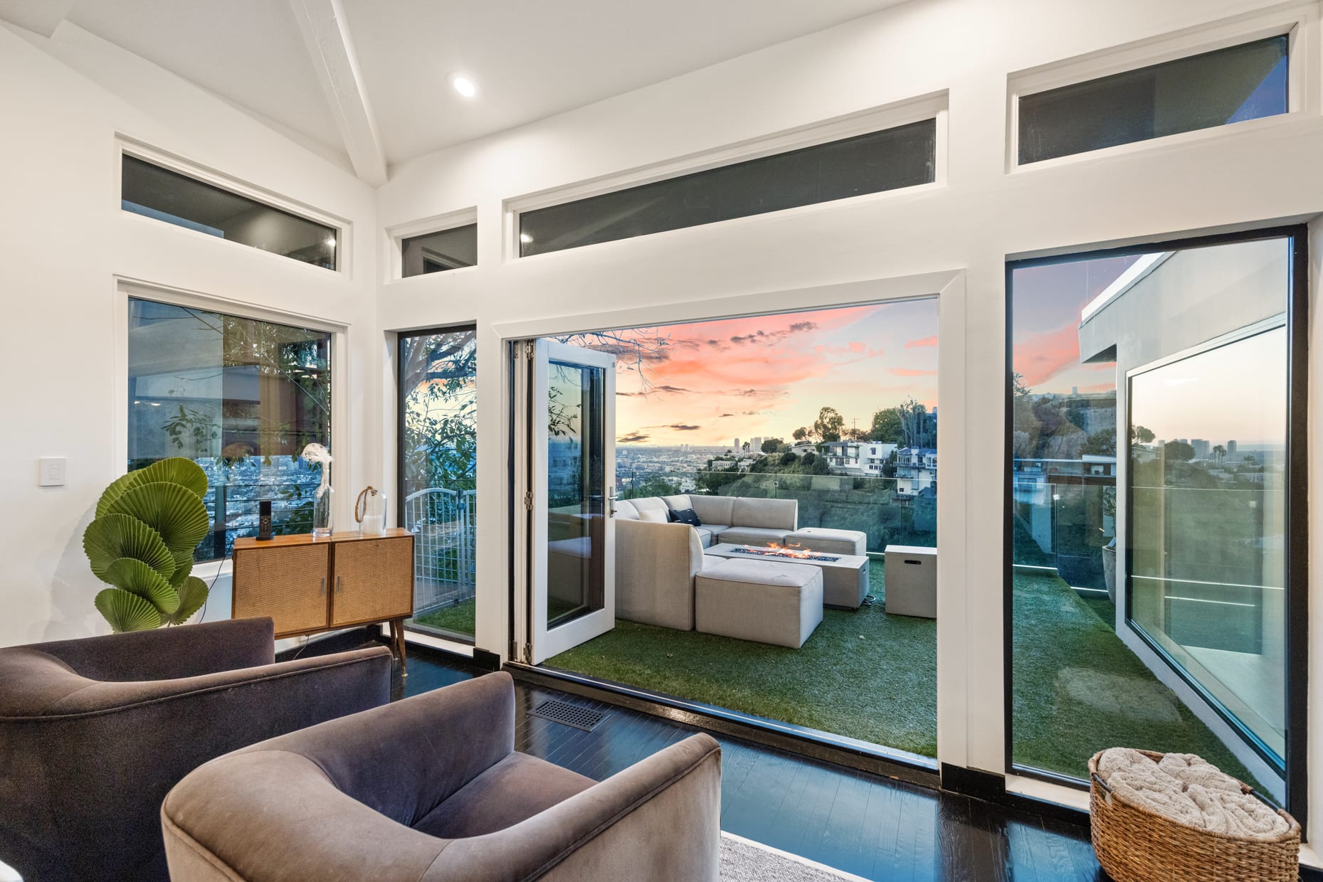 Residence image 1