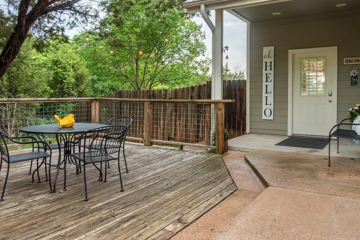 The Nest 1 Bedroom Suite 12 min from Magnolia image 15