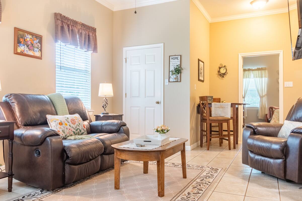 Residence image 2