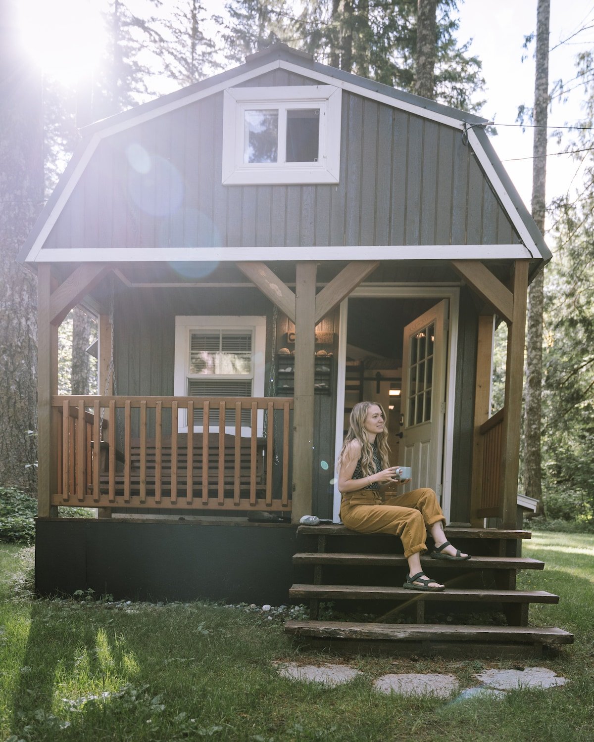 Clay Baby- luxury shed conversion on the river image 34