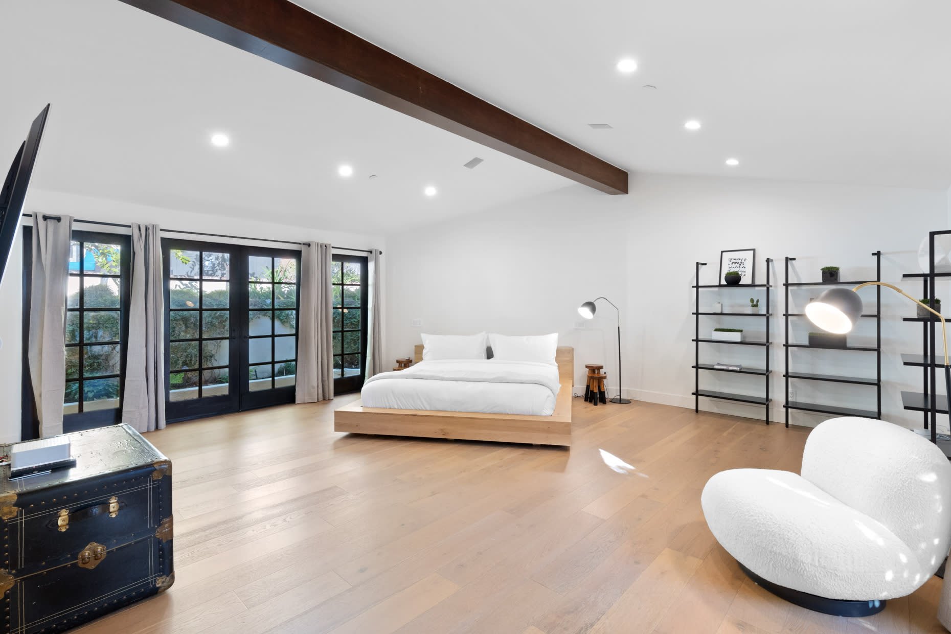 Residence image 4