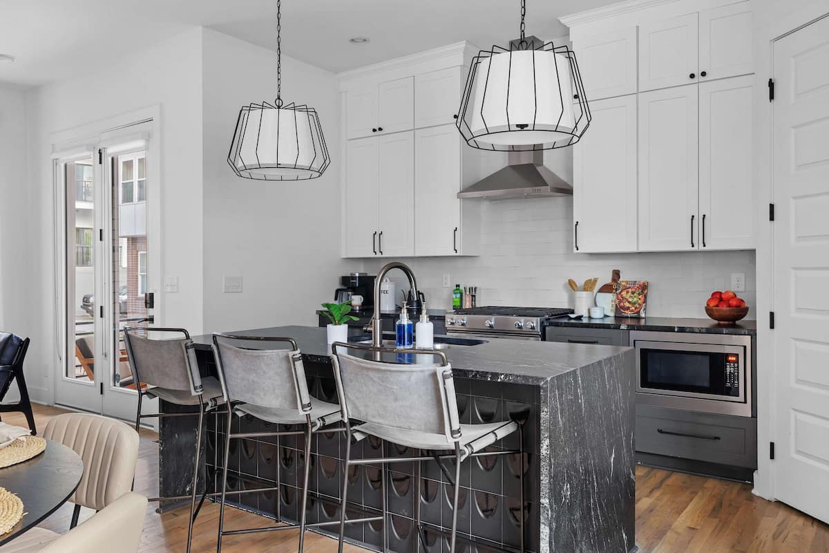 Residence image 3