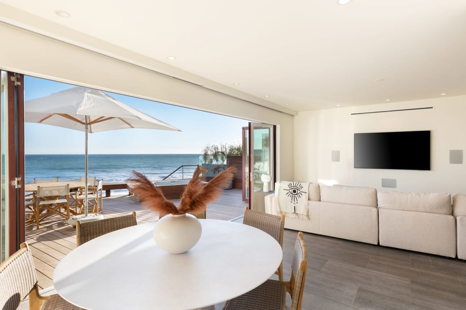 Residence image 1