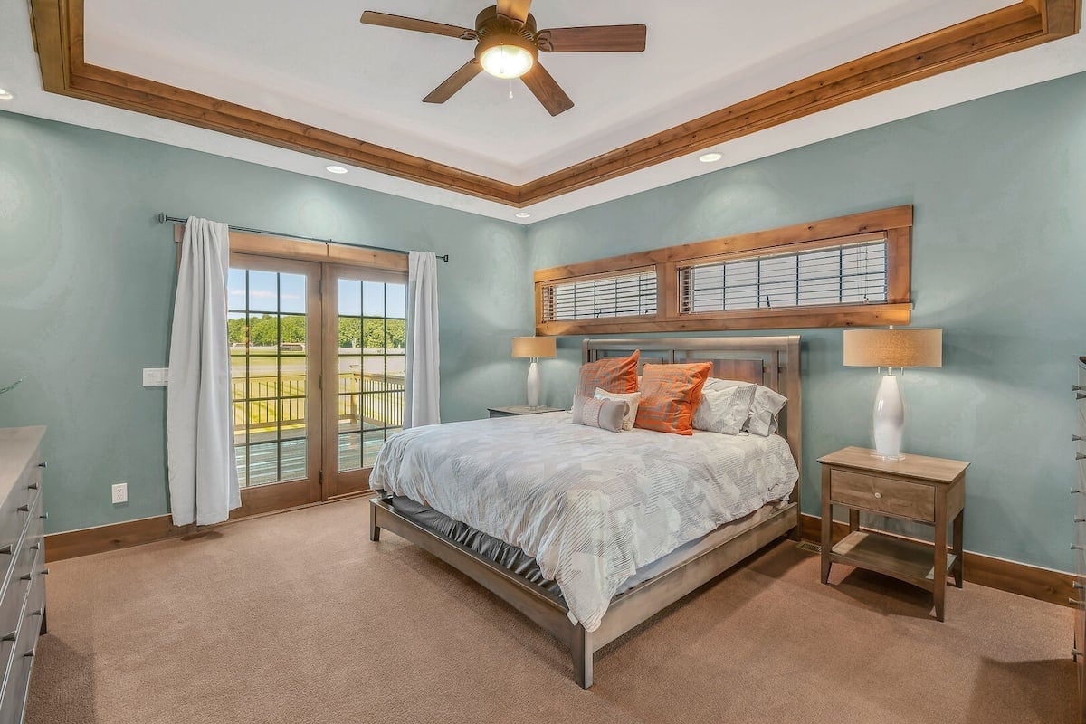 Bedroom 1 - King Bed.