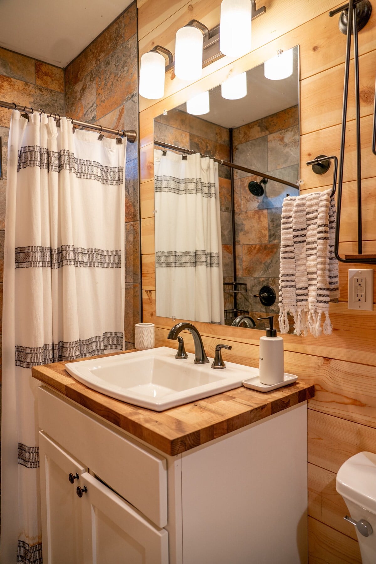 Residence image 5