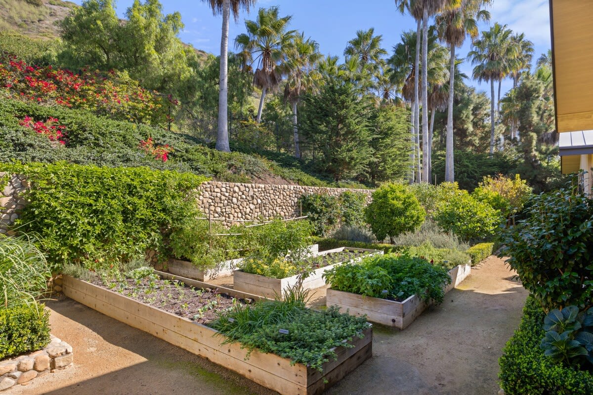 Residence image 5