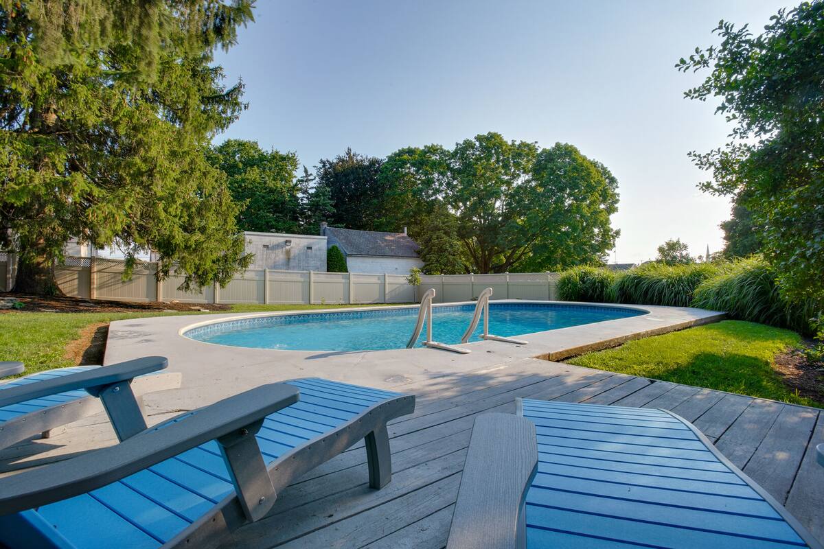 Lounge by the pool and catch some rays, just what the doctor ordered!