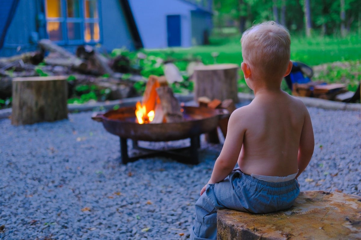 A Frame I Hot Tub l Chickens l Nature Play l Lake image 96