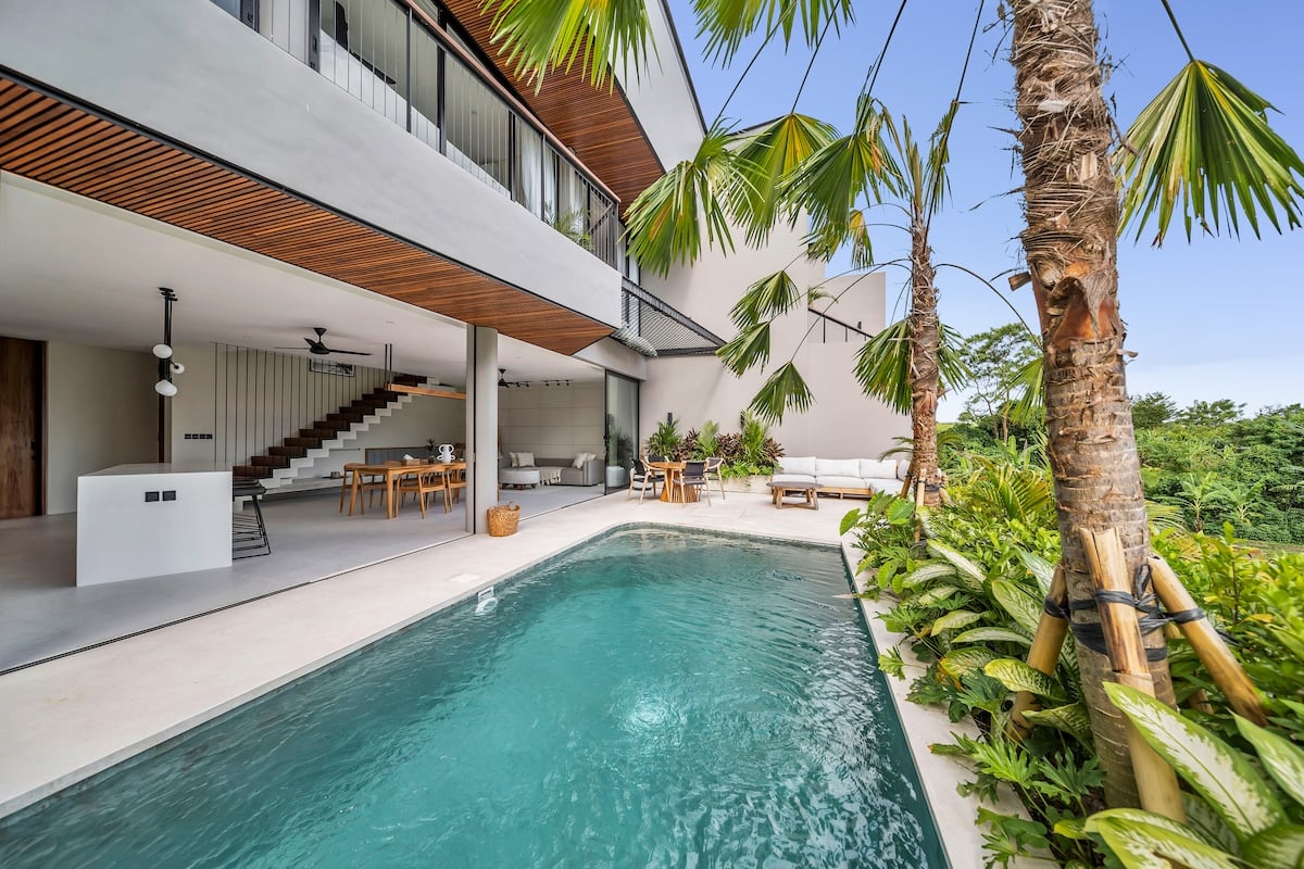 Luxury 2Bd Villa in Canggu with Rice Paddy Views image 7