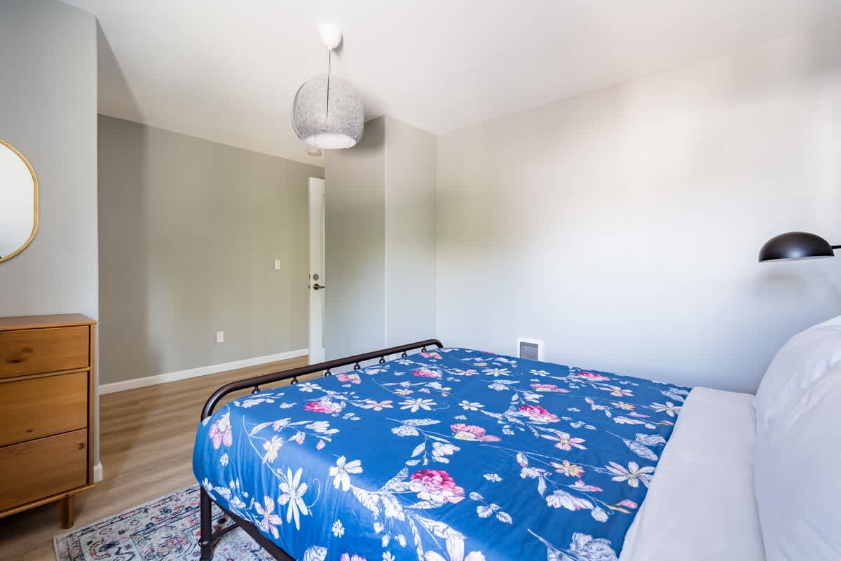 Residence image 3